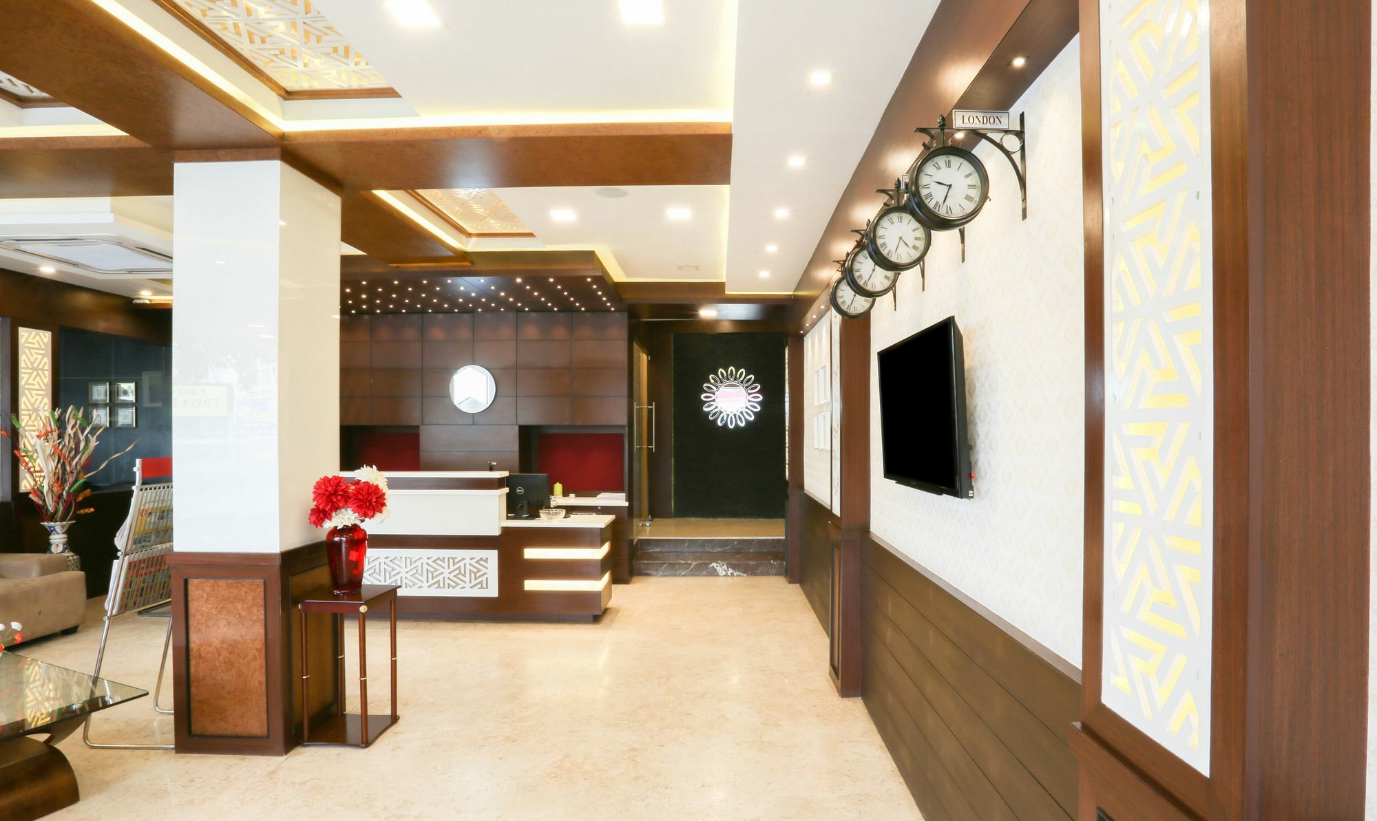 Treebo Emirates Residency Chennai