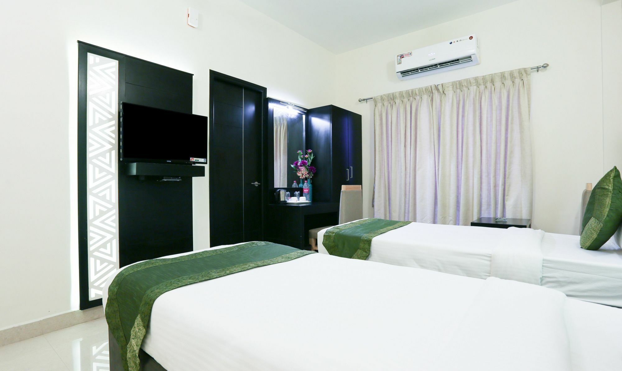 Treebo Emirates Residency Hotel Chennai