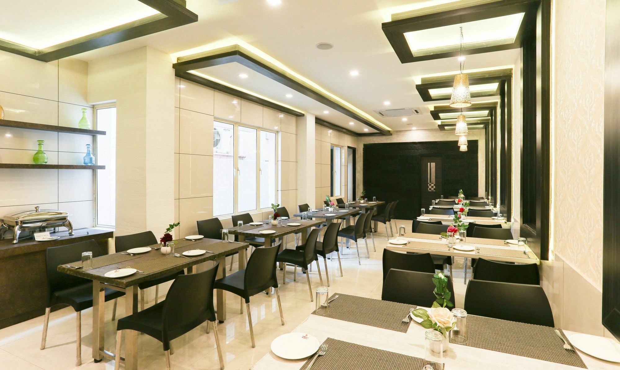 Hotel Treebo Emirates Residency 3*